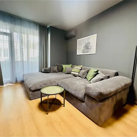 Appartement Heart Of City, Steps To Burgas Stad