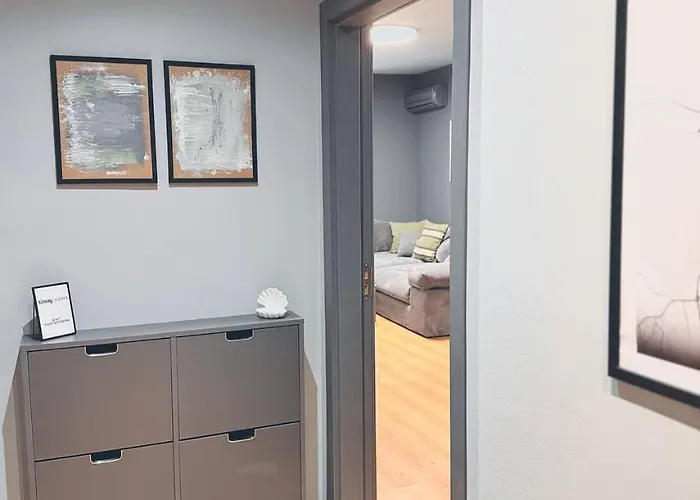 Heart Of City, Steps To Апартаменты