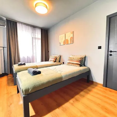 Heart Of City, Steps To Appartamento *