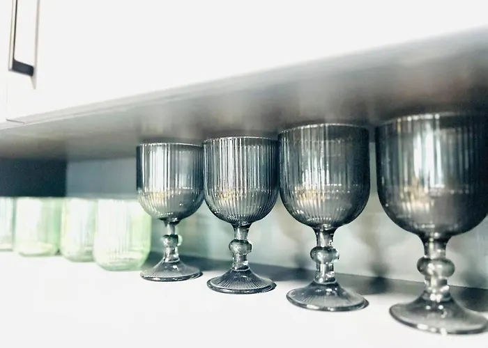 Heart Of City, Steps To Apartamento Burgas